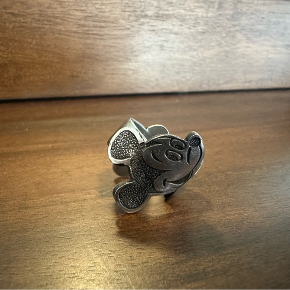 Mickey Mouse Spoon Ring - Picture 5 of 16